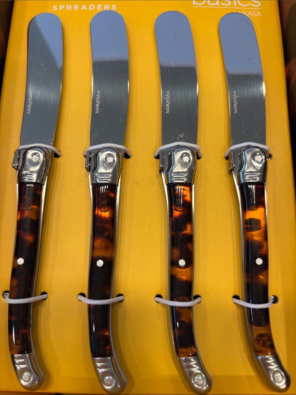 New - Mikasa Tortoise Shell Butter Cheese Knife Set of 4 - Picture 4 of 4